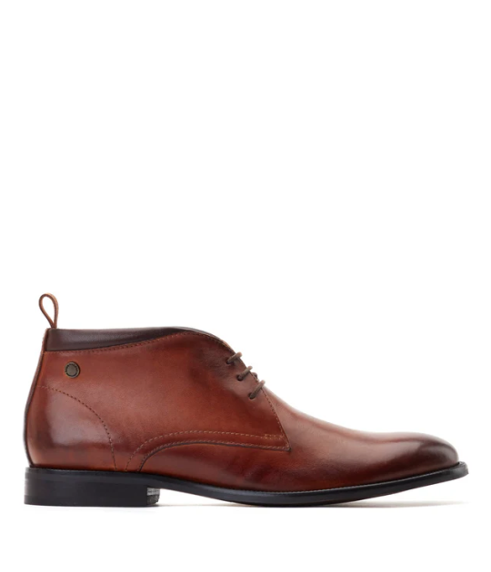 Nolan Burnished Chukka Boots Tan